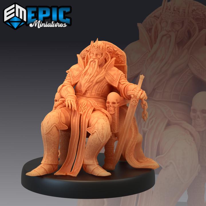 Revenant King Set / Undead Leader / Chained Ghost Monarch | Premium DnD Minis with High Quality Resin |
