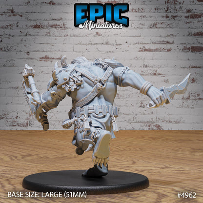 Bugbear Raider (Large) | Premium DnD Miniatures | High Quality Resin | Raiders, Orc, Bugbears, Goblins, Enemy, Creature, Beast, 5e, Bear