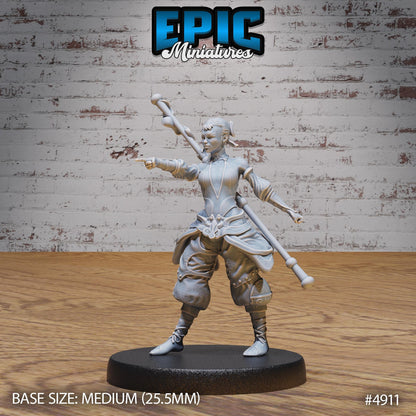 Monk Adventurer Female (Medium) | Premium DnD Minis High Quality Resin | Japanese, East Asia, Asian, Woman, Fighter, Kung Fu, Martial Arts