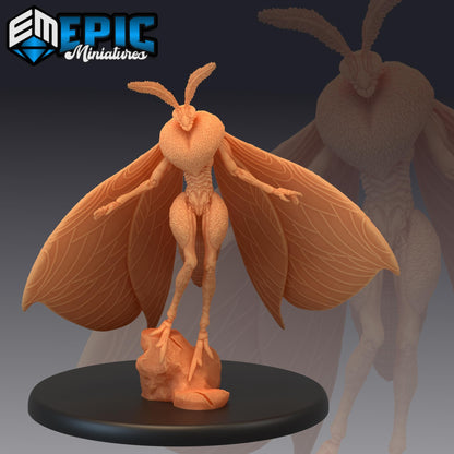 Moth Queen (Large) | #052 - Cruel Marshes - EPIC Miniatures | Butterfly, Insect, Magic, Runes, Creature, Beast, Flying, Bug, Female, Spear