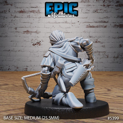 Bandits v1 (Medium) | #122 - Wild Bandits by EPIC Miniatures | High Quality Premium Resin | Lady, Thieves, Rogue, Human, Male, Female