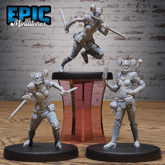 Raider Female (Medium) | #122 - Wild Bandits by EPIC Miniatures | High Quality Premium Resin | Eyepatch, Pirate, Bandit, Bad, Enemy, Woman