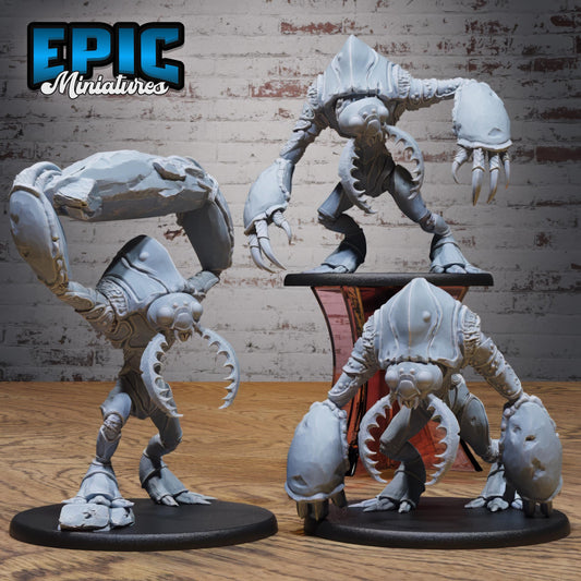 Wild Insect Hulk (Large) | #122 - Wild Bandits by EPIC Miniatures | High Quality Premium Resin | Monster, Ant, Bug, Creature, Abomination