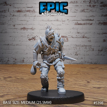 Bandits v1 (Medium) | #122 - Wild Bandits by EPIC Miniatures | High Quality Premium Resin | Lady, Thieves, Rogue, Human, Male, Female