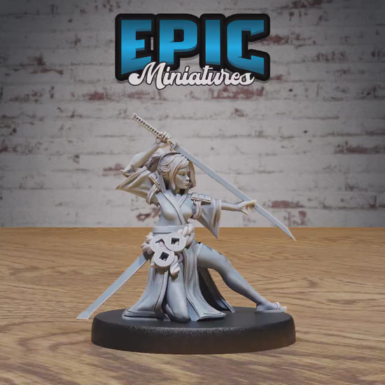 Samurai Woman  (Medium) | Premium DnD Minis High Quality Resin | Japanese, East Asia, Asian, Female, Fighter, Kung Fu, Martial Arts